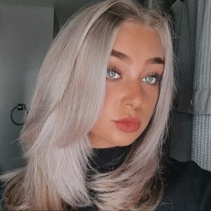 Meet your Posher, Julianna